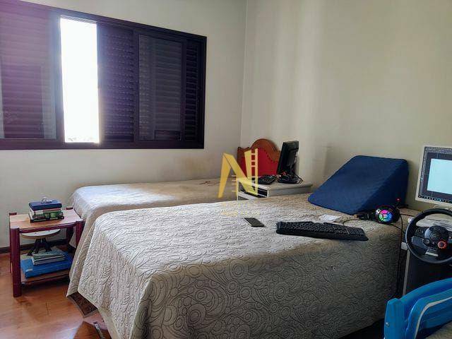 Apartamento à venda com 3 quartos, 117m² - Foto 10