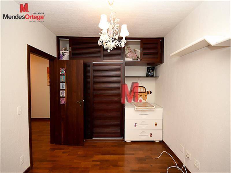 Casa de Condomínio à venda com 4 quartos, 420m² - Foto 42