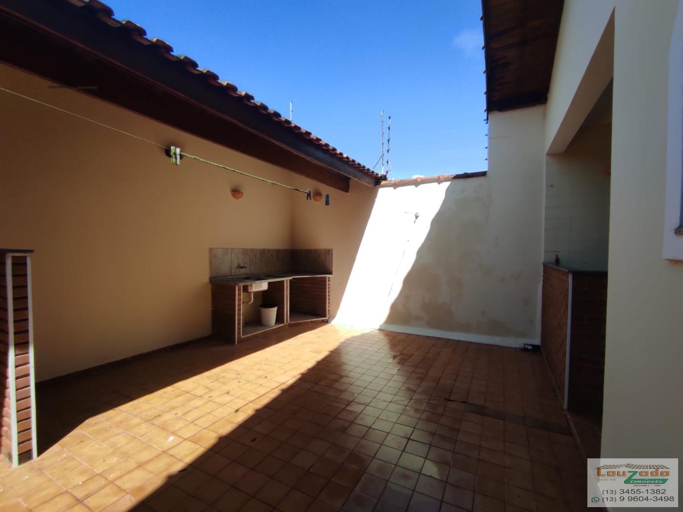 Casa à venda com 3 quartos, 250m² - Foto 9