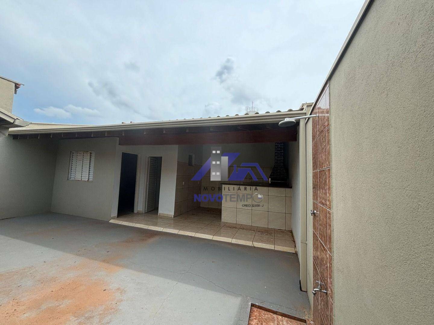 Casa à venda com 2 quartos, 100m² - Foto 9