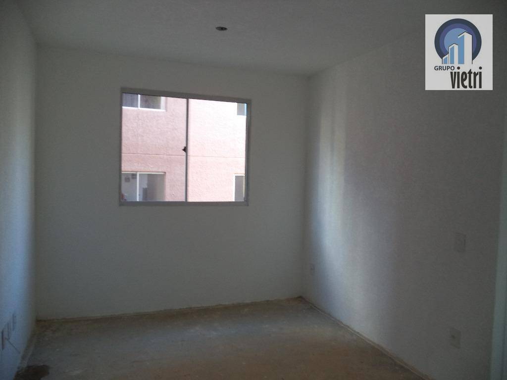 Apartamento à venda com 2 quartos, 38m² - Foto 9