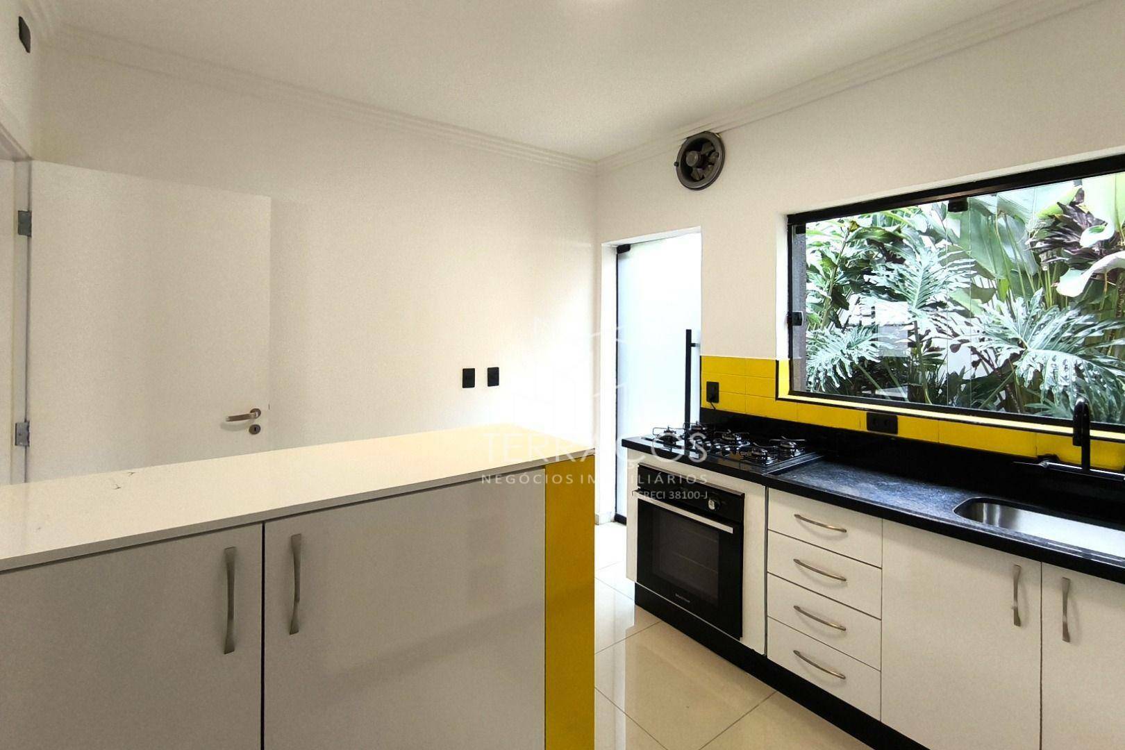 Casa para alugar com 3 quartos, 170m² - Foto 42