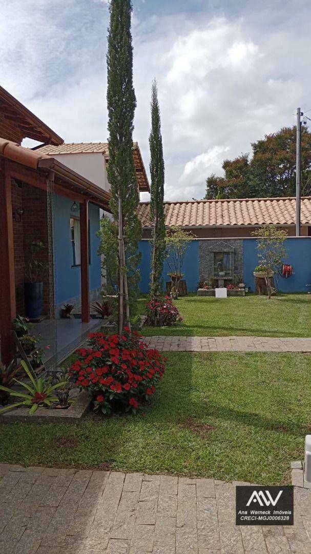 Chácara à venda com 3 quartos, 250m² - Foto 3