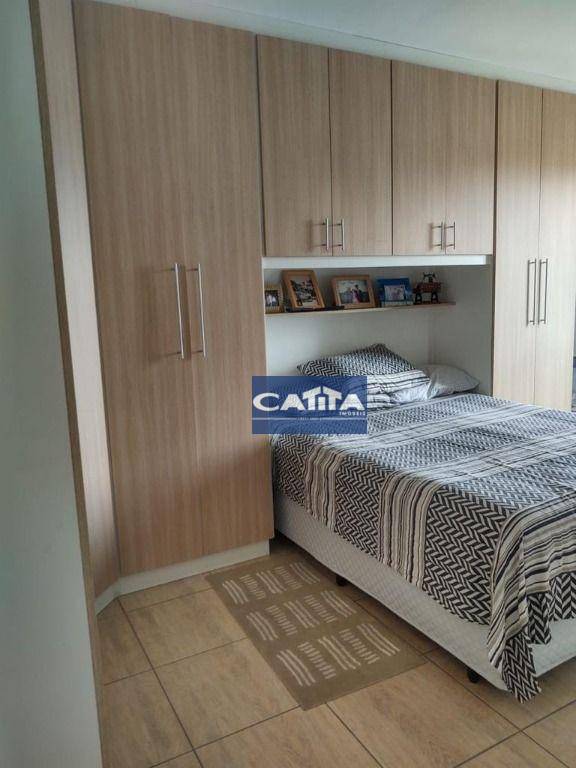 Apartamento à venda com 2 quartos, 70m² - Foto 15