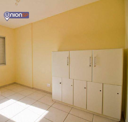 Apartamento à venda com 2 quartos, 50m² - Foto 5