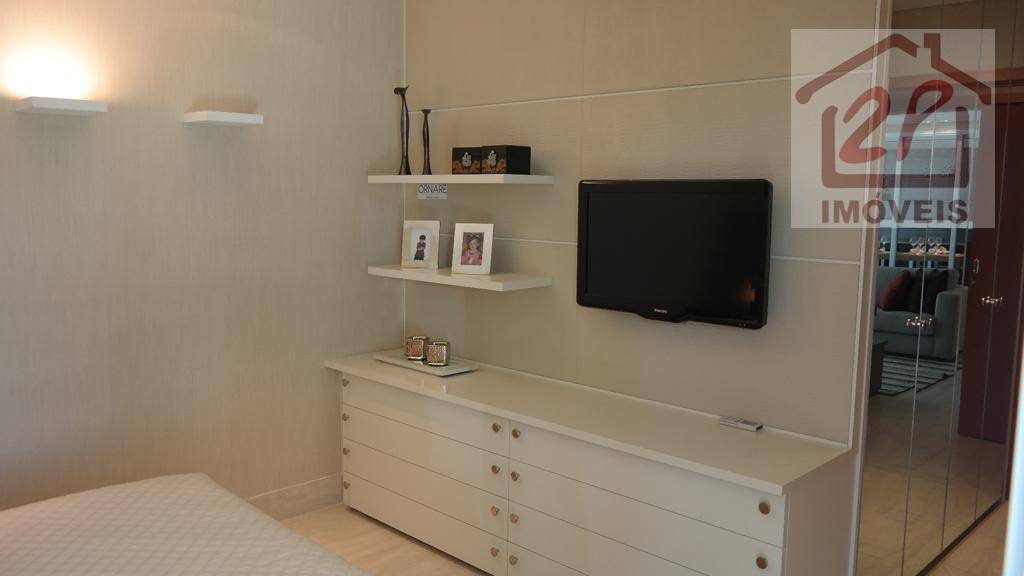 Apartamento à venda com 3 quartos, 160m² - Foto 25