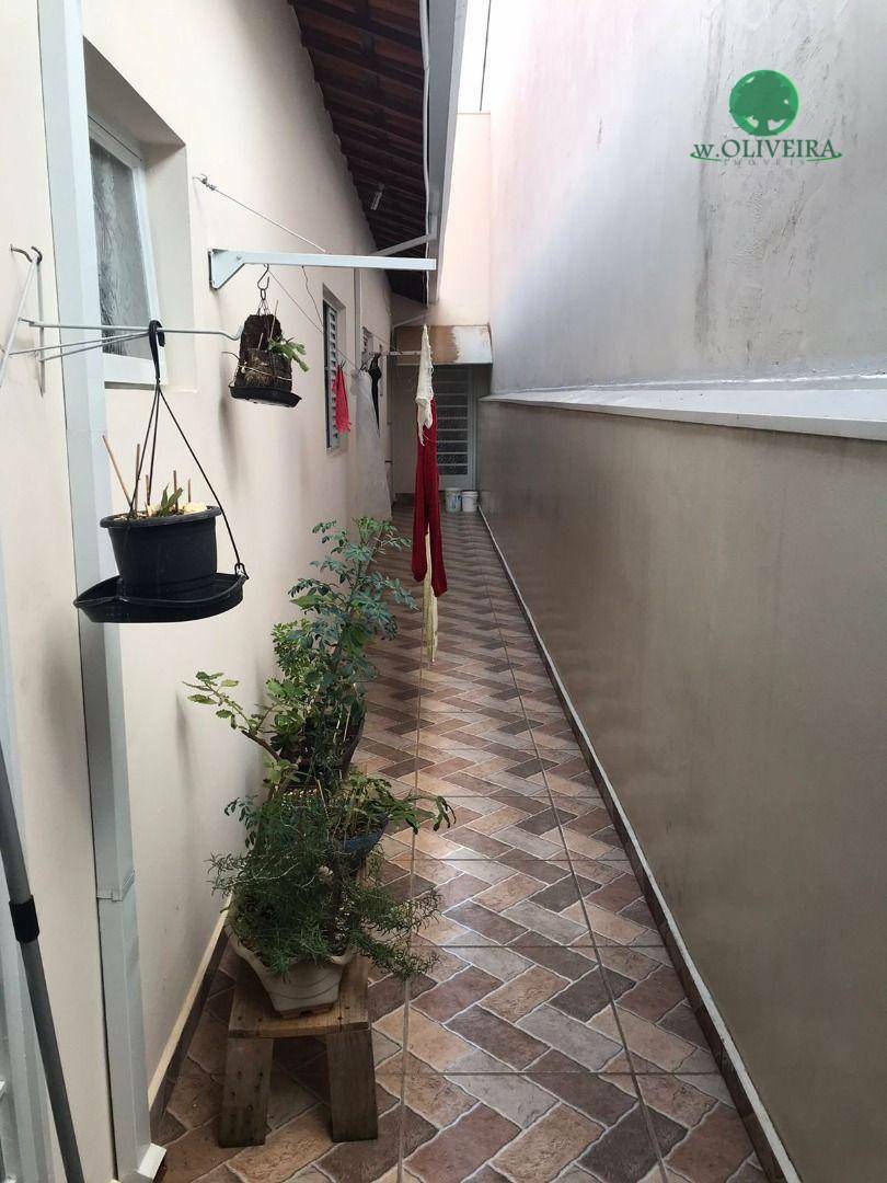 Casa à venda com 3 quartos, 156m² - Foto 17