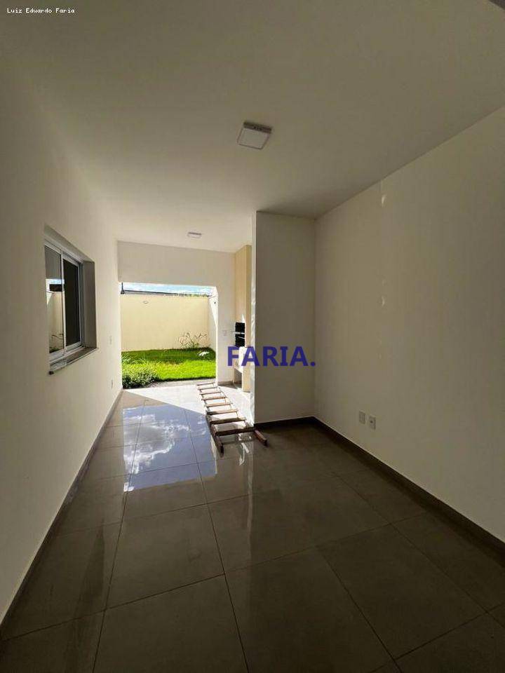 Casa à venda com 2 quartos, 145m² - Foto 10