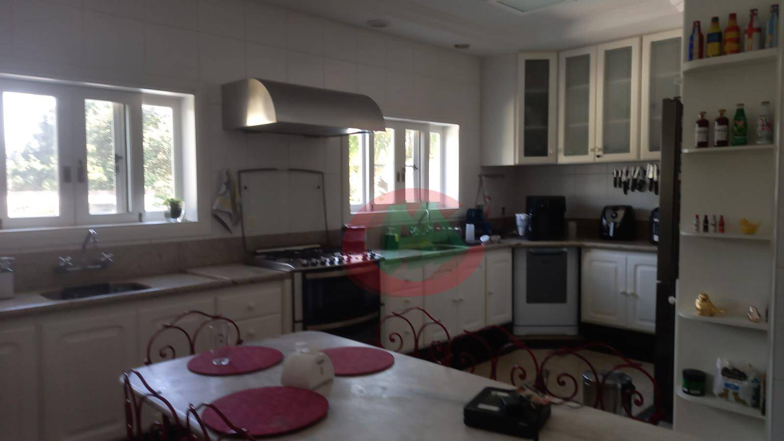 Chácara à venda com 6 quartos, 1100m² - Foto 16