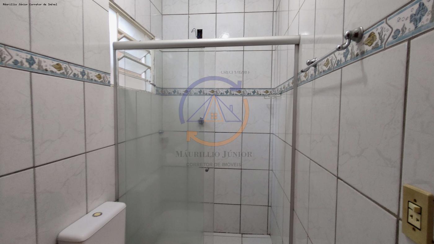 Casa à venda com 2 quartos, 225m² - Foto 12