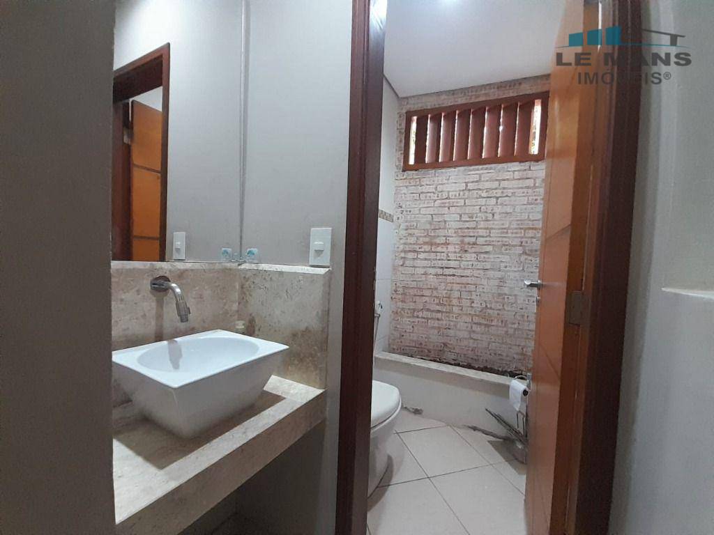 Casa à venda com 3 quartos, 220m² - Foto 27