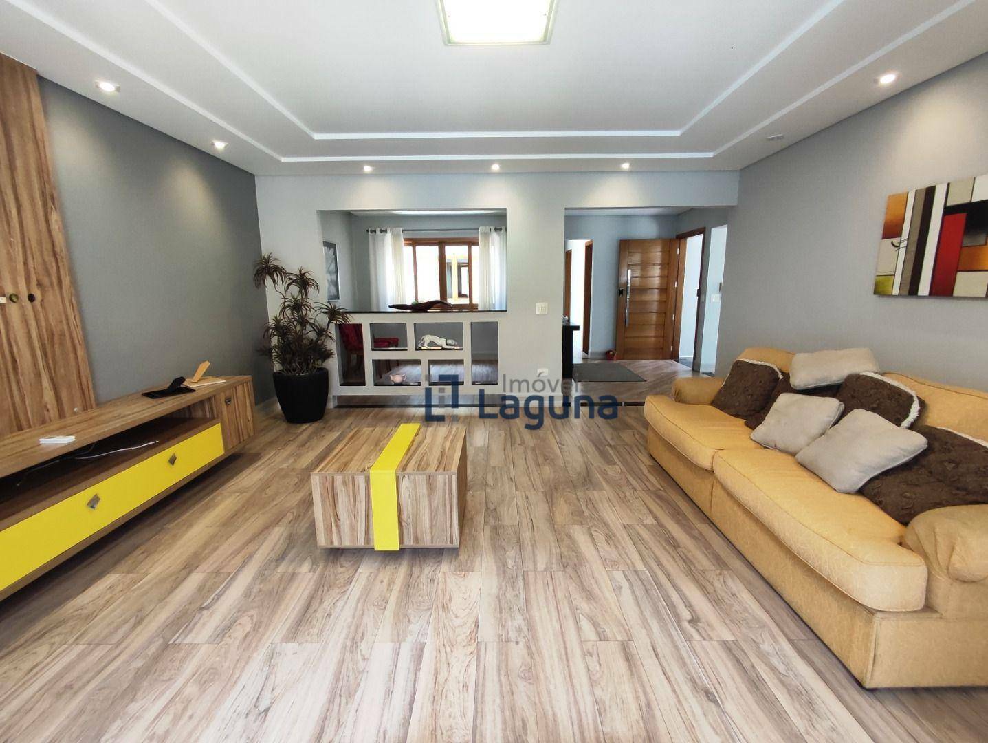 Casa à venda com 3 quartos, 230m² - Foto 29