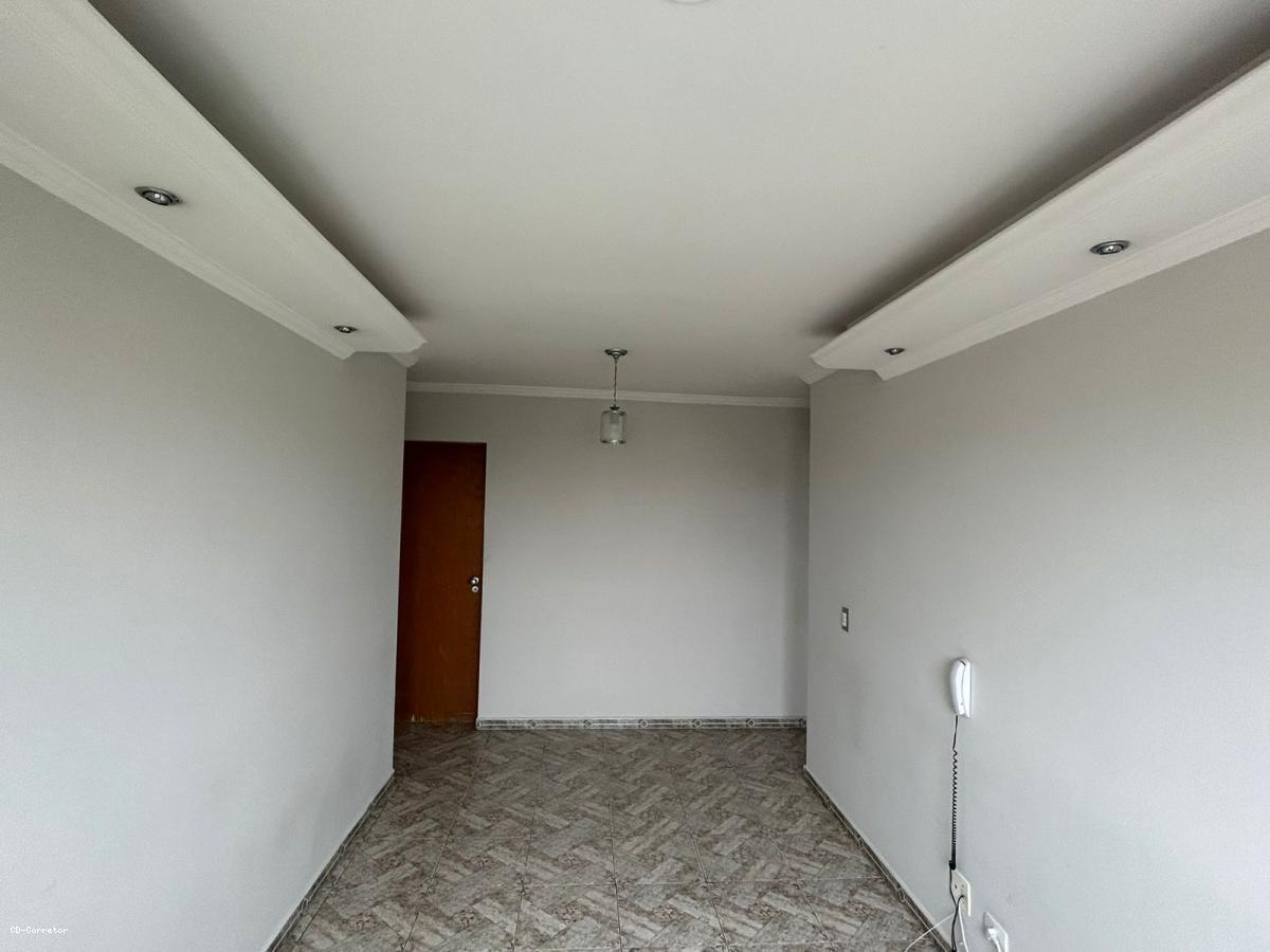 Apartamento à venda com 2 quartos, 51m² - Foto 18