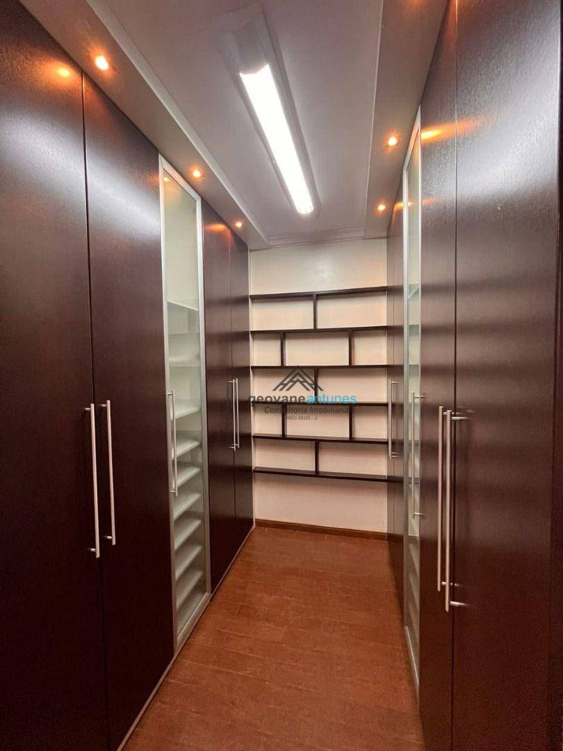 Sobrado à venda com 6 quartos, 630m² - Foto 36