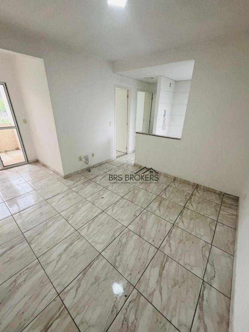 Apartamento à venda com 2 quartos, 49m² - Foto 4