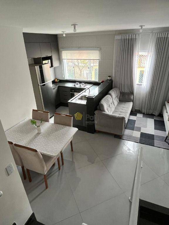 Sobrado à venda com 2 quartos, 111m² - Foto 2