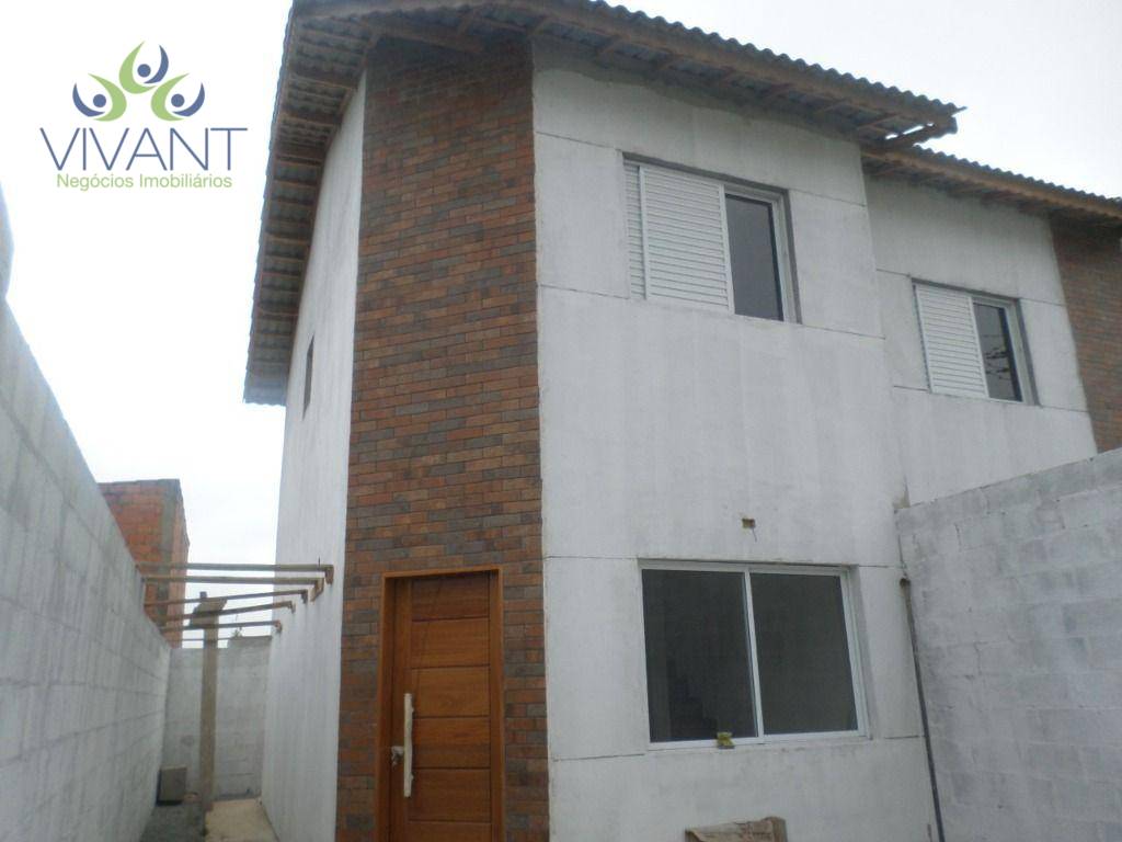 Sobrado à venda com 2 quartos, 64m² - Foto 1