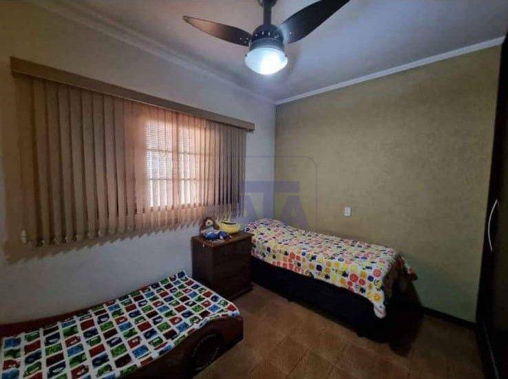 Casa à venda com 3 quartos, 115m² - Foto 8