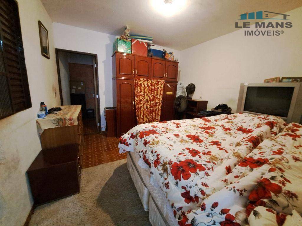 Casa à venda com 3 quartos, 144m² - Foto 18