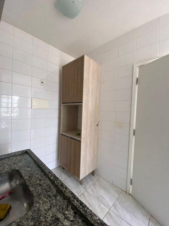 Apartamento à venda com 2 quartos, 60m² - Foto 3