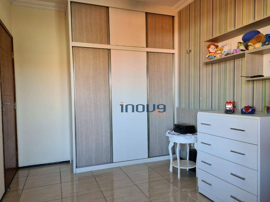 Casa à venda com 3 quartos, 800m² - Foto 19