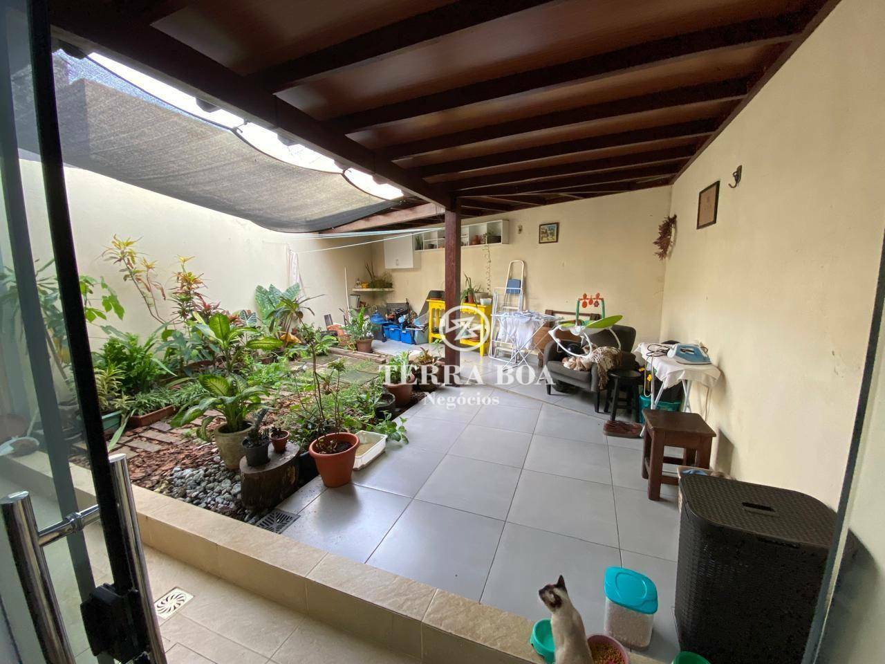 Sobrado à venda com 3 quartos, 110m² - Foto 2