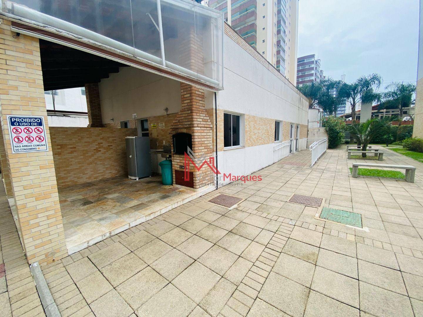 Apartamento à venda com 2 quartos, 62m² - Foto 23