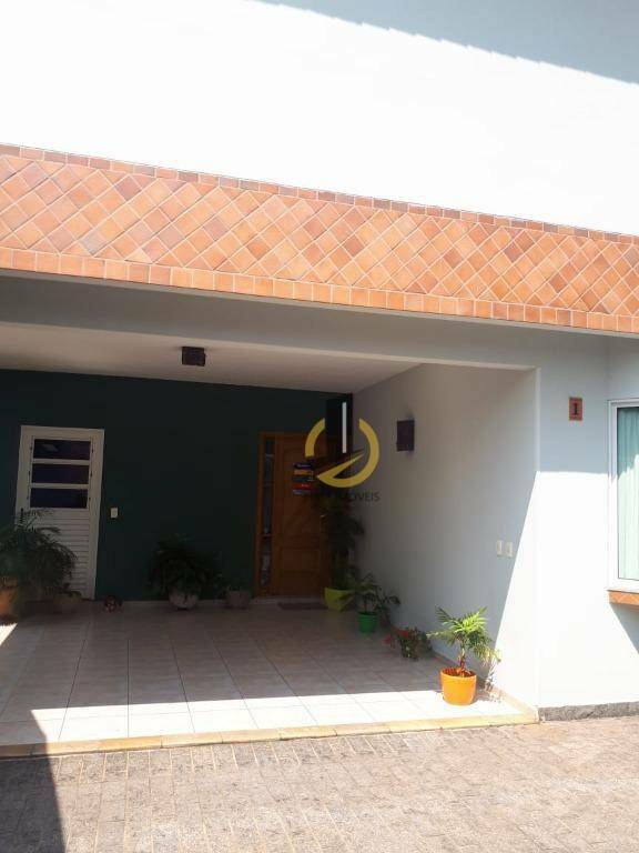 Sobrado à venda com 3 quartos, 170m² - Foto 3