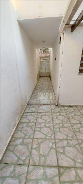 Sobrado à venda com 2 quartos, 129m² - Foto 16