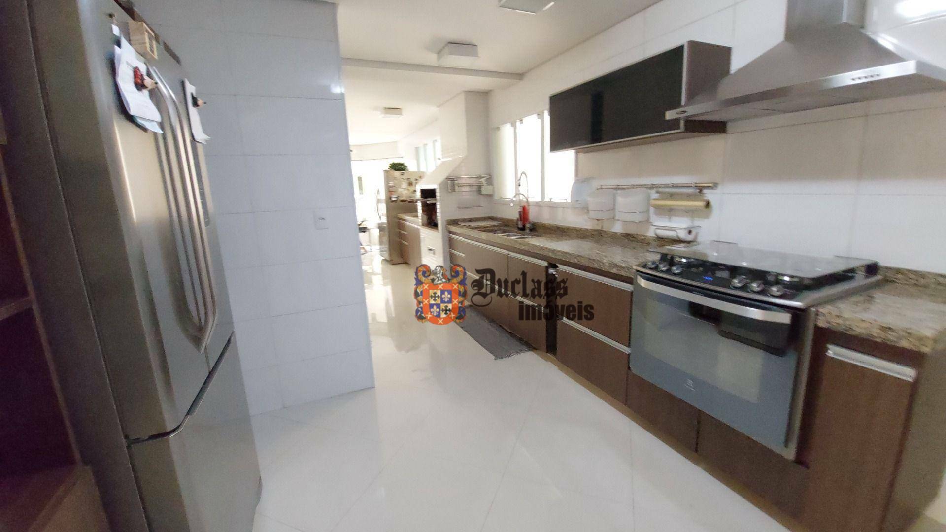 Apartamento à venda com 3 quartos, 150m² - Foto 22