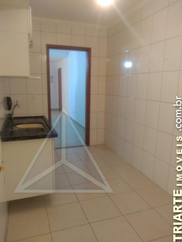 Apartamento à venda com 2 quartos, 65m² - Foto 7