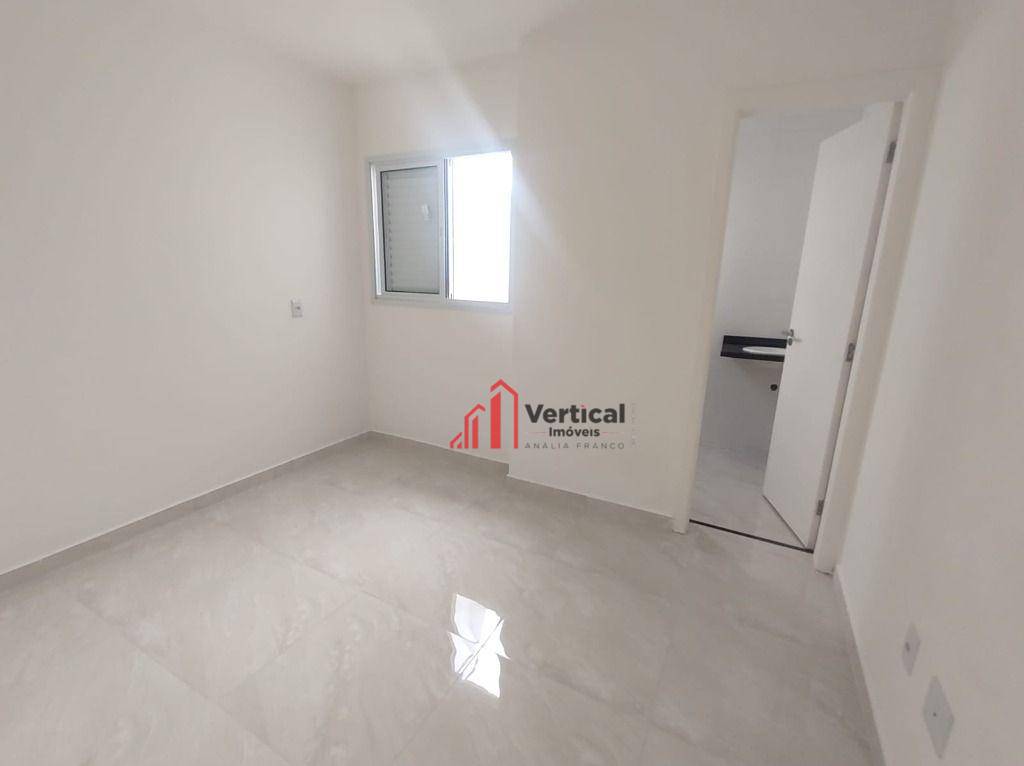 Sobrado para alugar com 2 quartos, 90m² - Foto 1