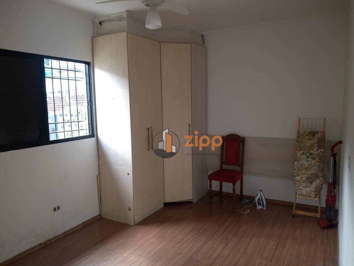 Casa à venda com 3 quartos, 211m² - Foto 8