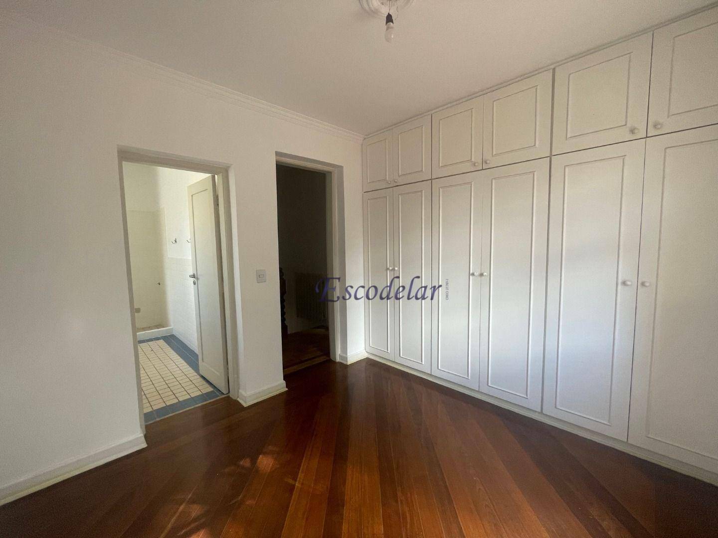 Casa para alugar com 4 quartos, 260m² - Foto 24