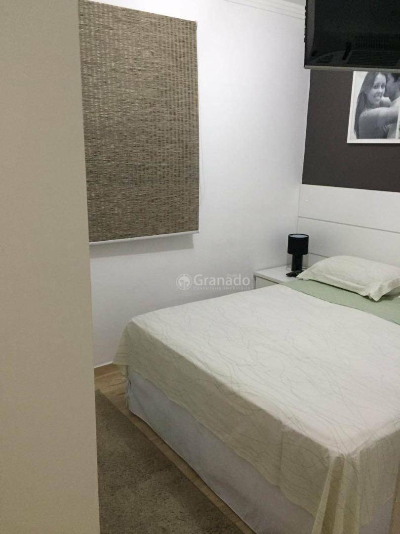 Apartamento à venda com 3 quartos, 70m² - Foto 12