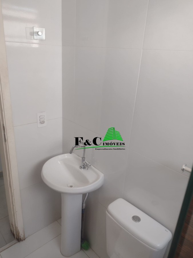 Apartamento à venda com 2 quartos, 60m² - Foto 11