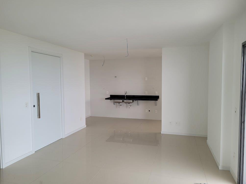 Apartamento à venda com 4 quartos, 147m² - Foto 25