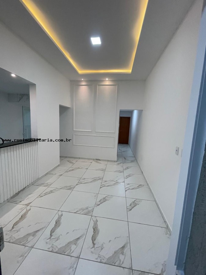 Casa à venda com 2 quartos, 56m² - Foto 14