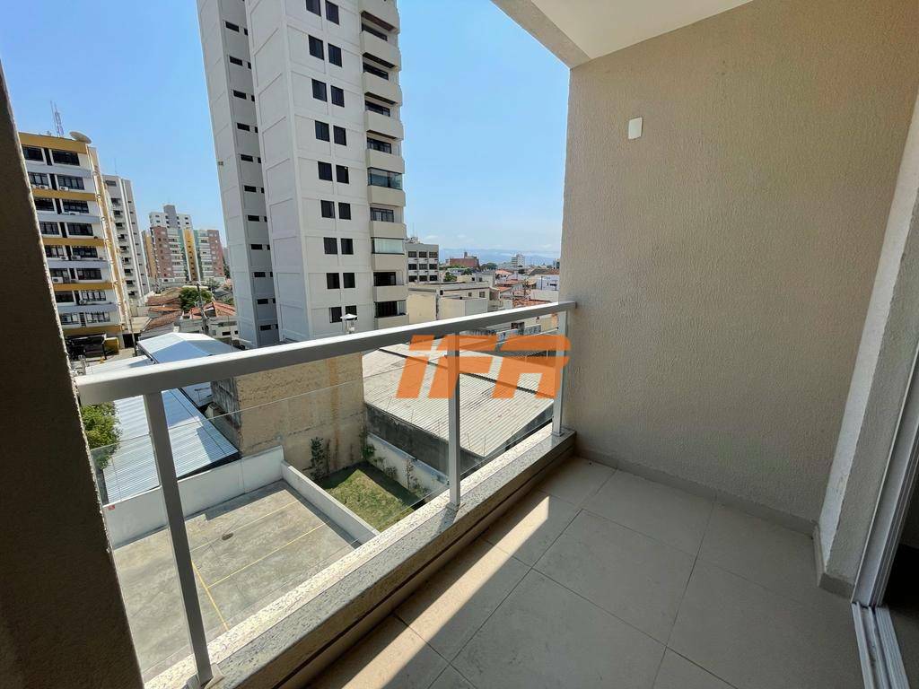 Apartamento à venda e aluguel com 2 quartos, 68m² - Foto 9