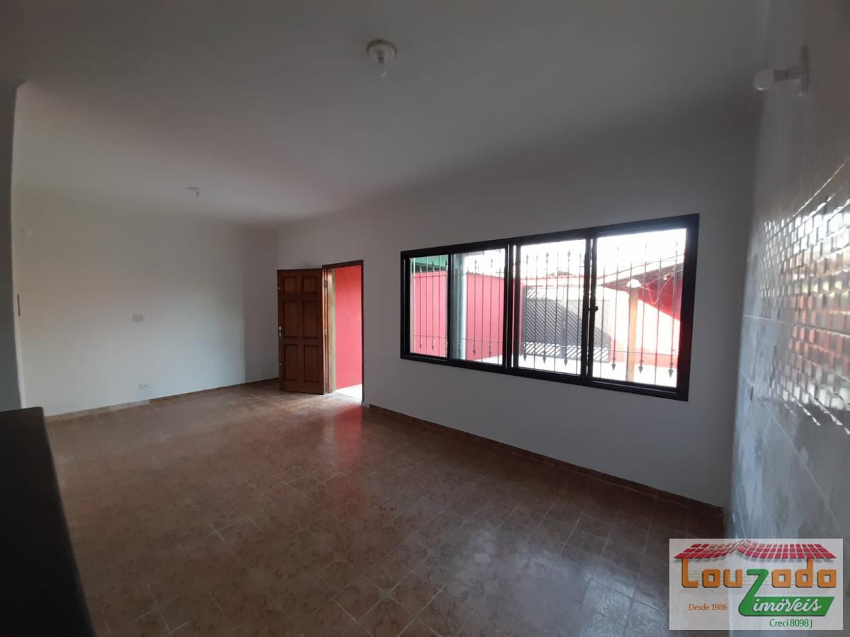 Casa à venda com 3 quartos, 298m² - Foto 4