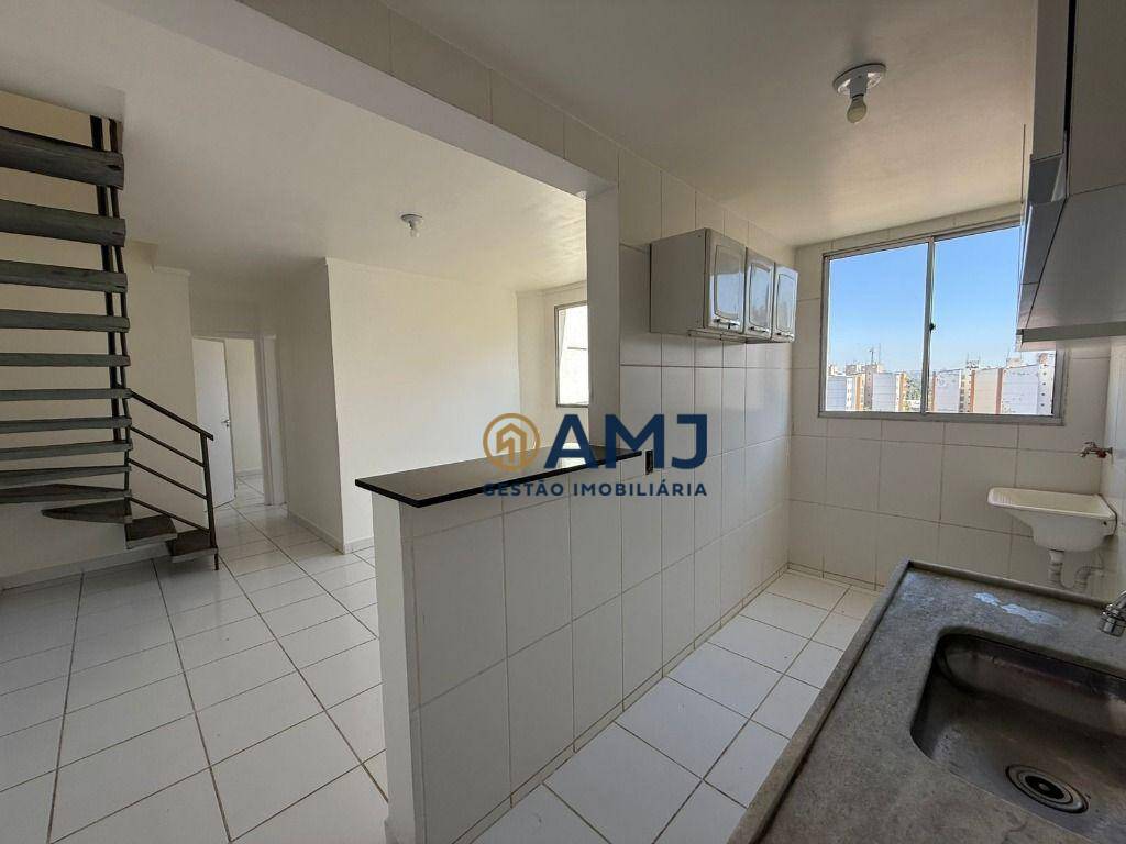 Apartamento para alugar com 2 quartos, 100m² - Foto 1