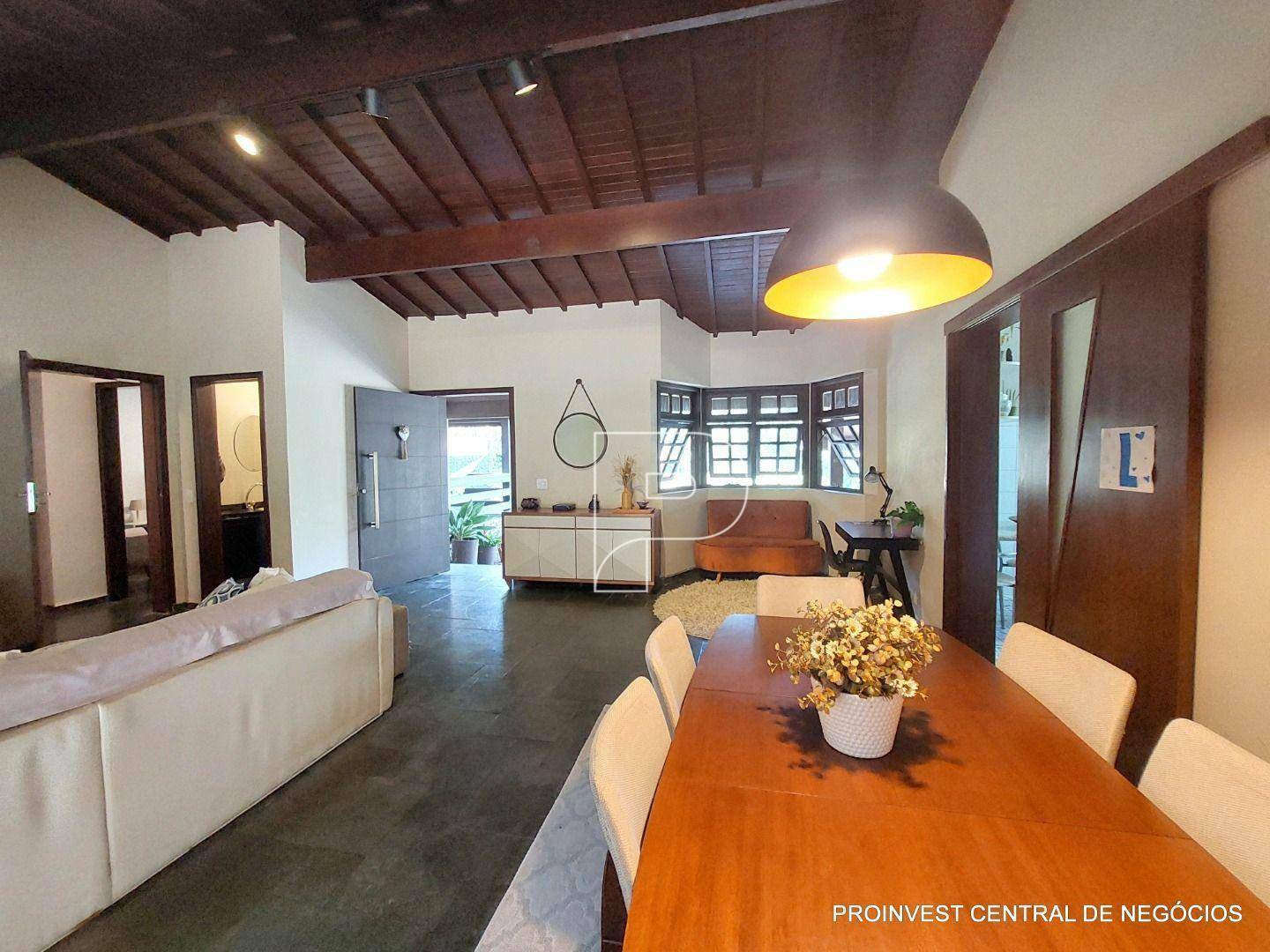 Casa de Condomínio à venda com 3 quartos, 390m² - Foto 3