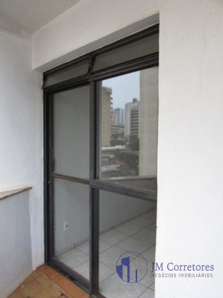 Apartamento à venda com 2 quartos, 64m² - Foto 9