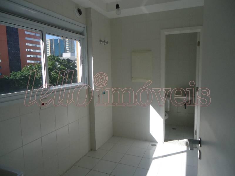 Apartamento à venda com 3 quartos, 187m² - Foto 19