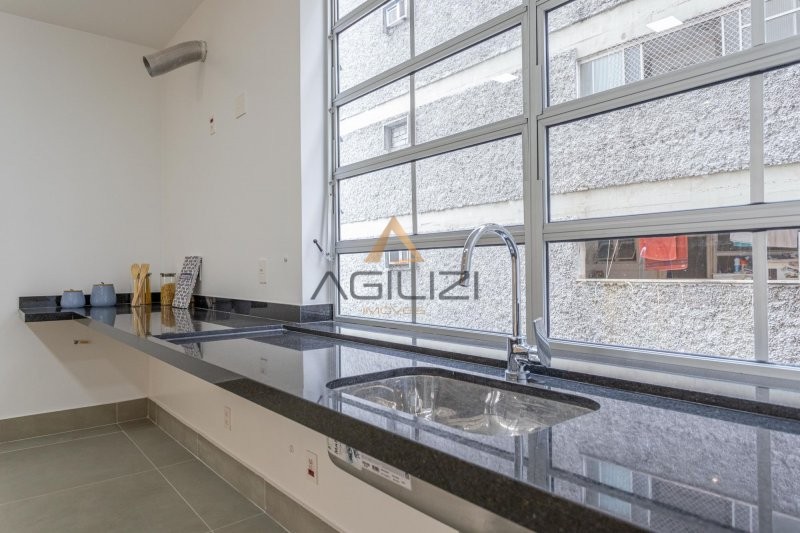 Apartamento à venda com 3 quartos, 231m² - Foto 14