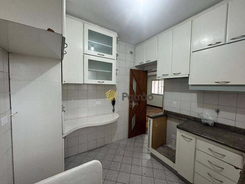 Apartamento à venda com 2 quartos, 75m² - Foto 6