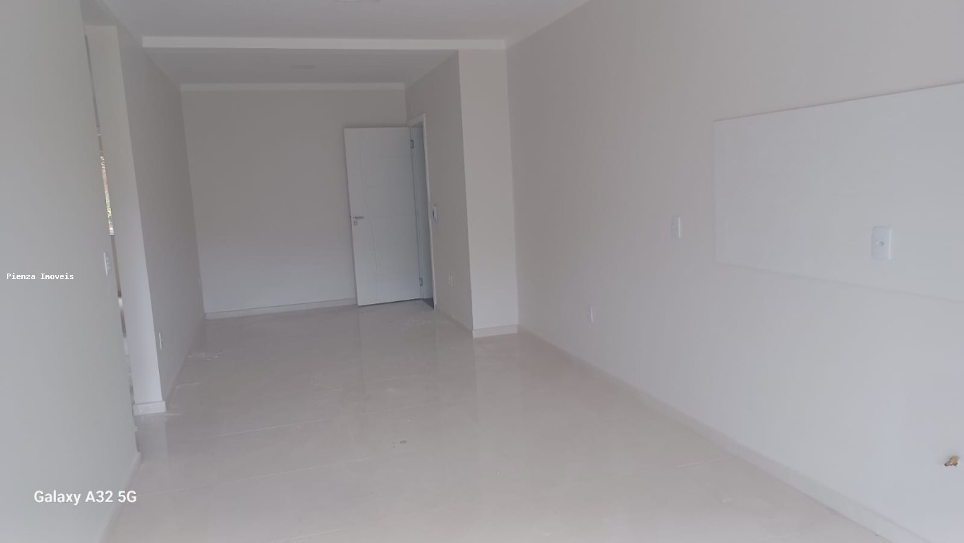 Apartamento à venda com 3 quartos, 80m² - Foto 14