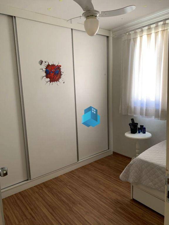 Apartamento à venda com 2 quartos, 64m² - Foto 7