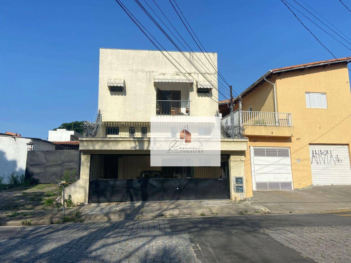 Sobrado à venda com 4 quartos, 476m² - Foto 1