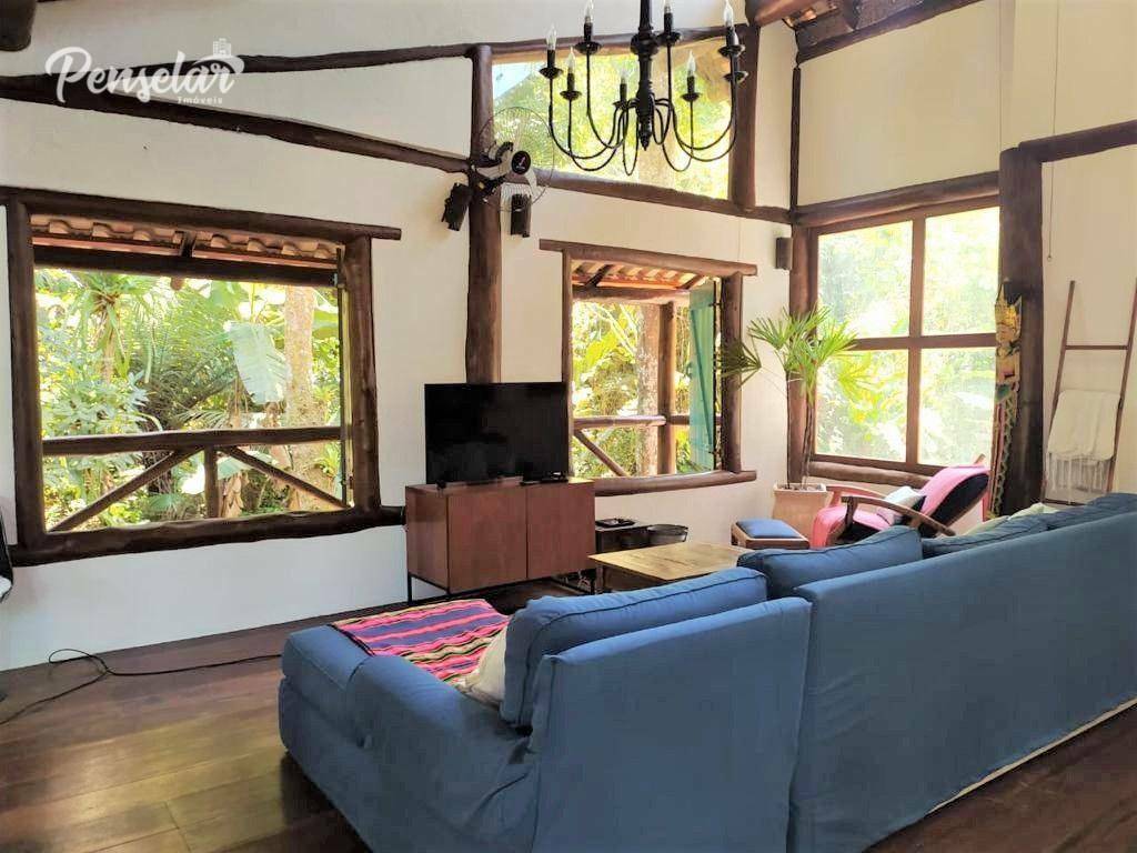 Casa de Condomínio à venda com 5 quartos, 240m² - Foto 13